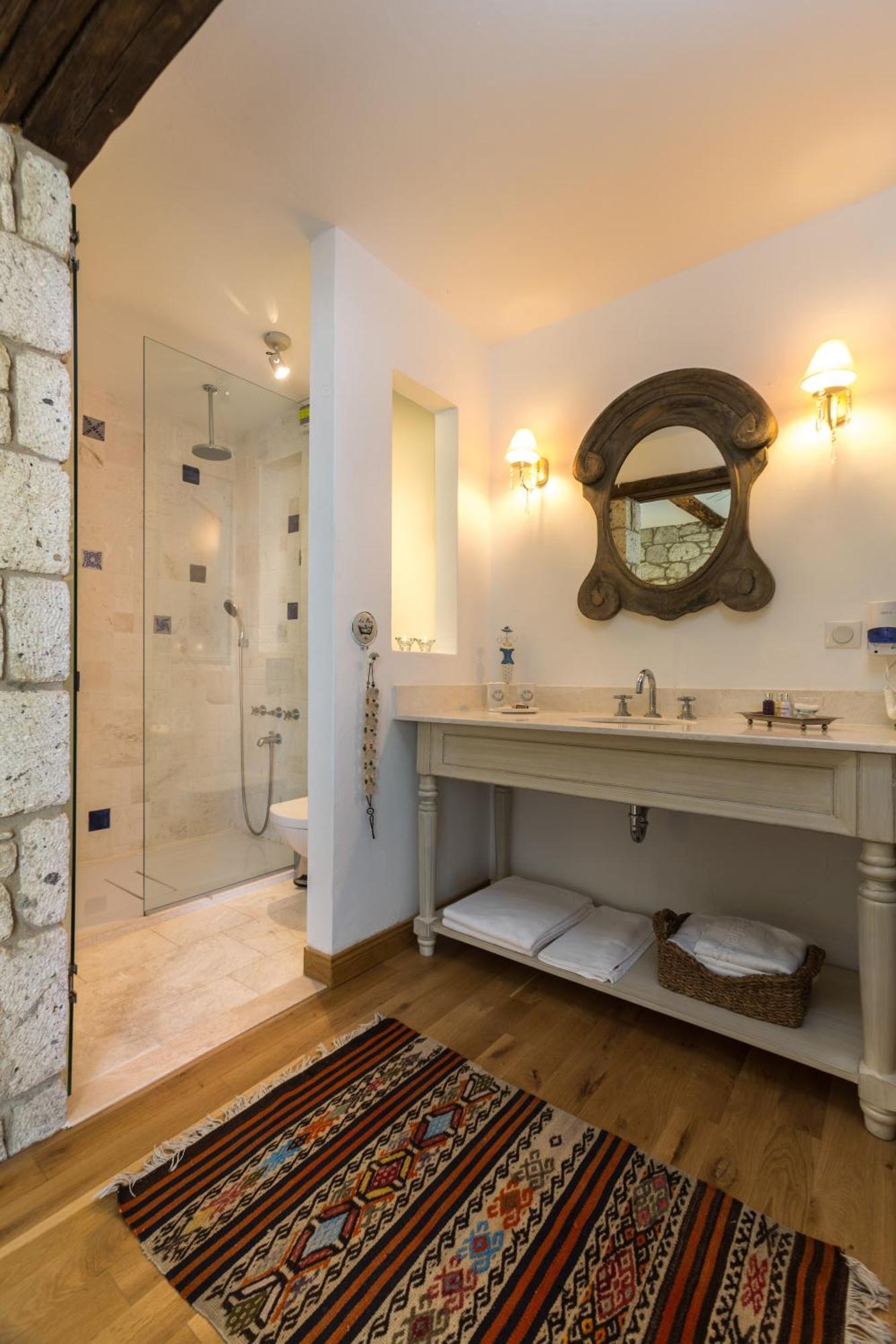 Luce Design Hotel - Special Category Alaçatı Bilik gambar